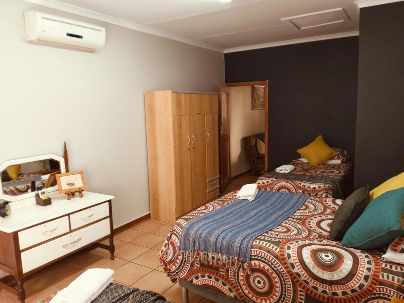 Anri Guesthouse Bloemfontein Esterno foto