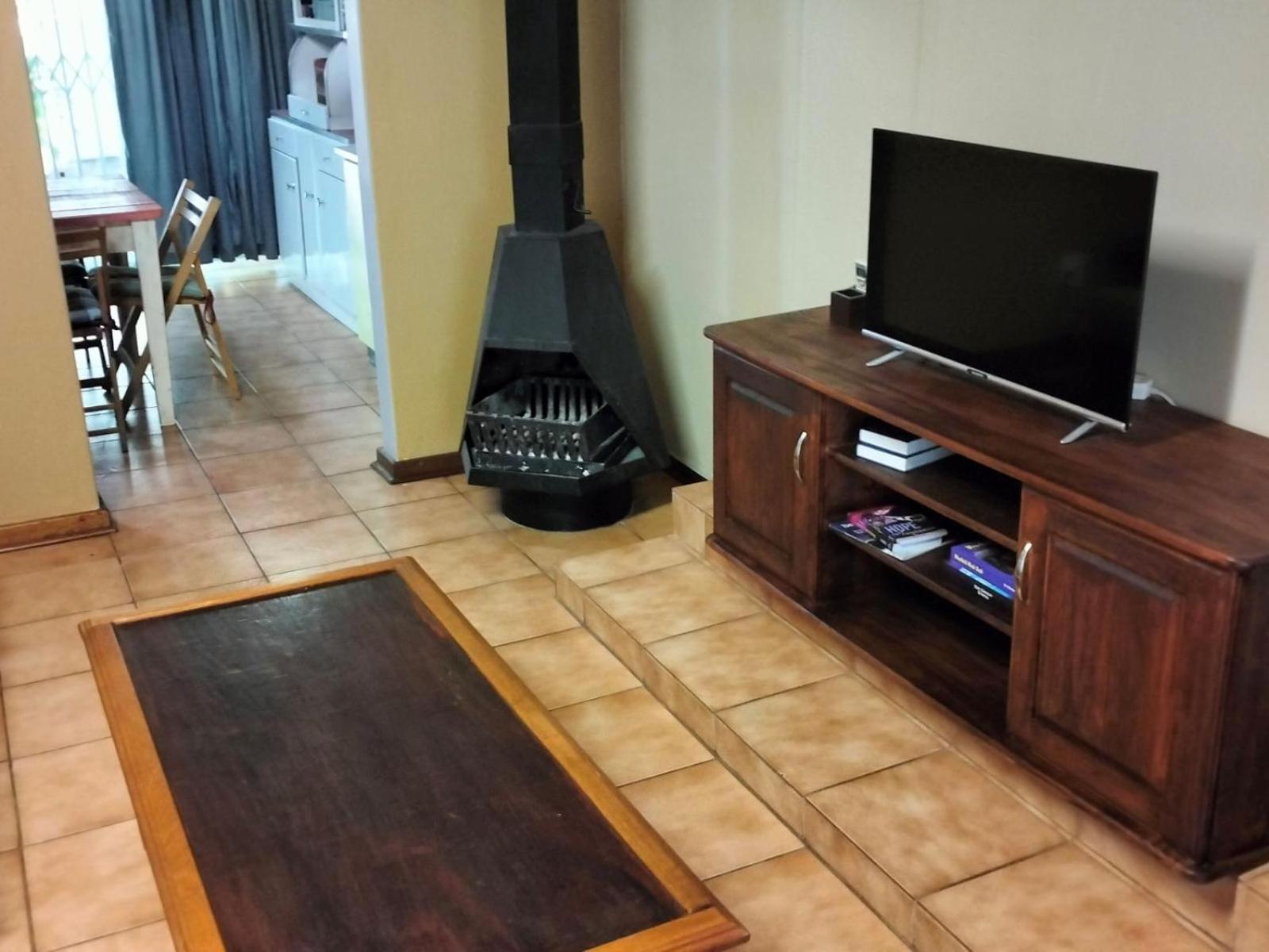 Anri Guesthouse Bloemfontein Esterno foto